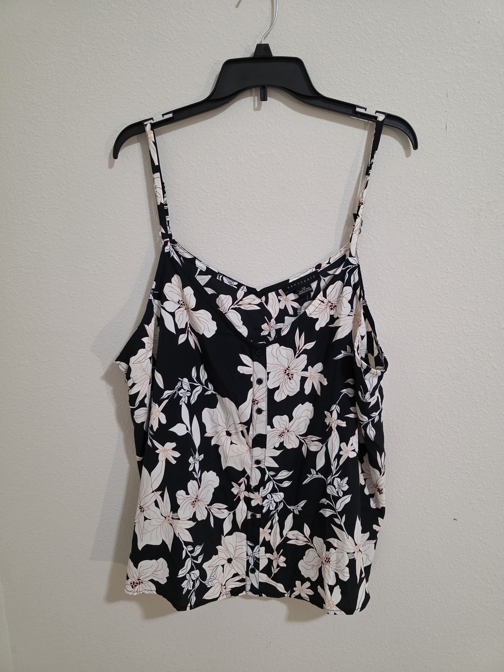 Sanctuary Black Floral Spaghetti-Strap Camisole with Cream Blooms